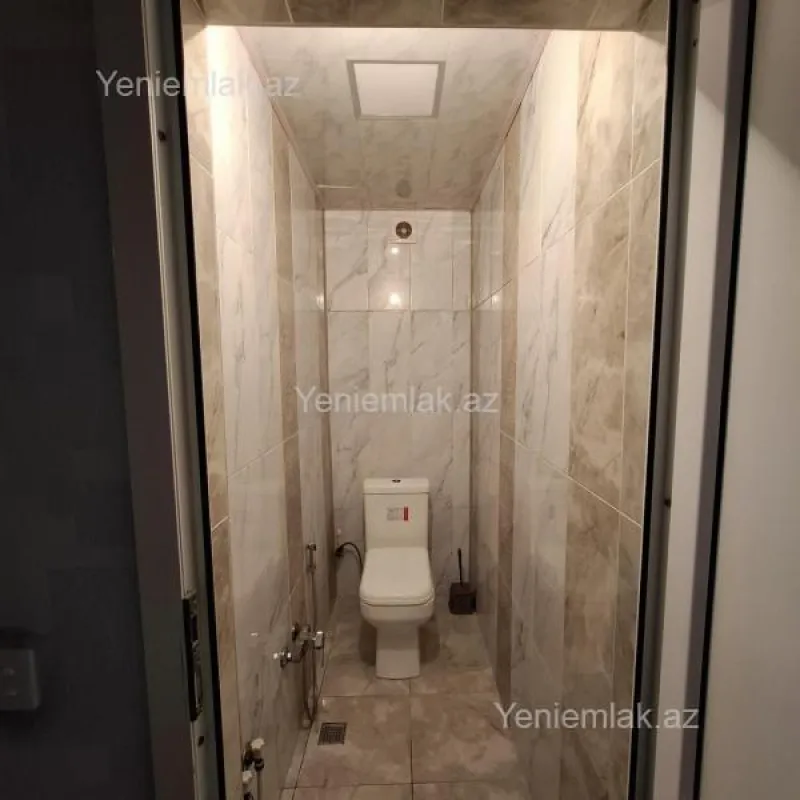Satılır 5 otaqlı həyət evi 207 m²