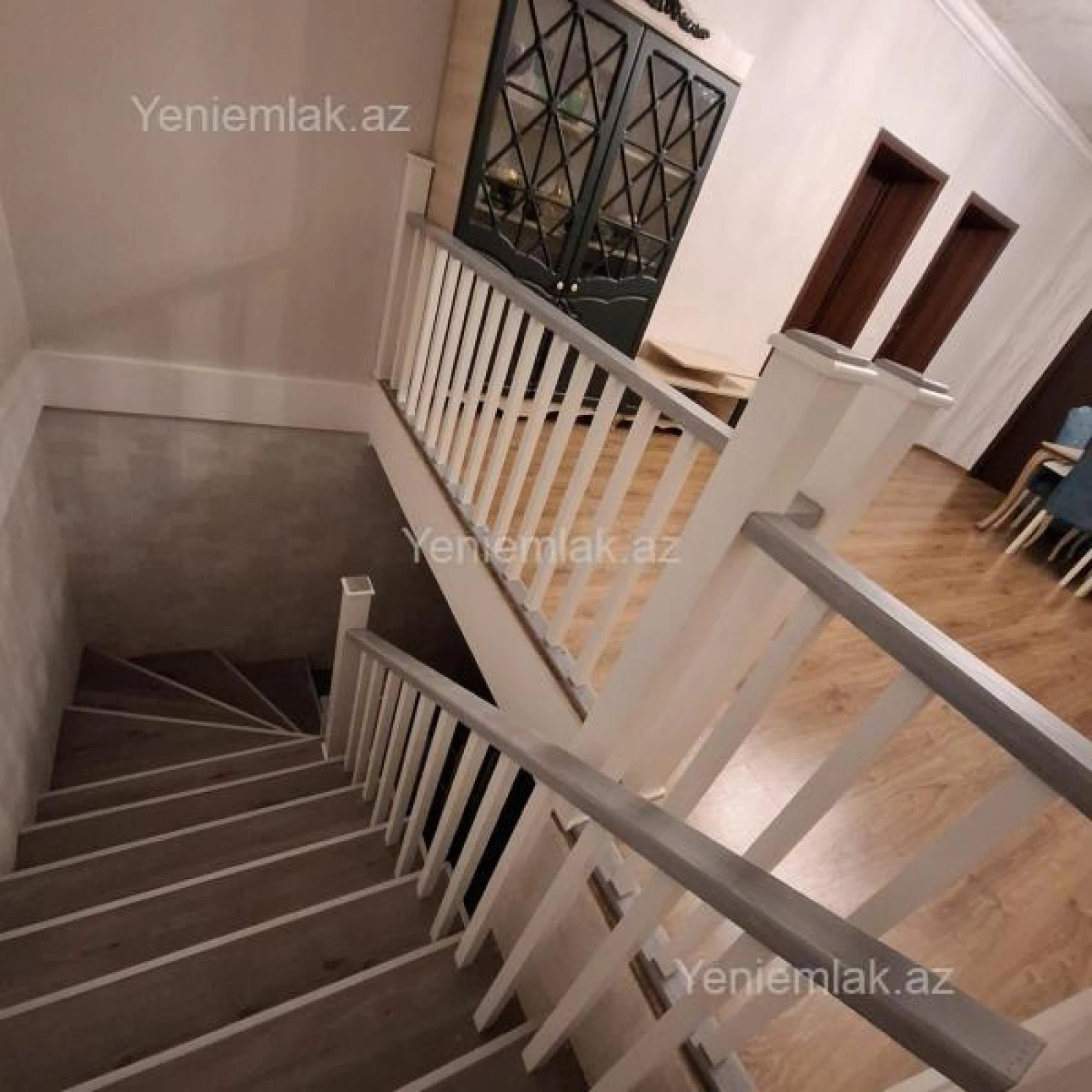 Satılır 5 otaqlı həyət evi 207 m²