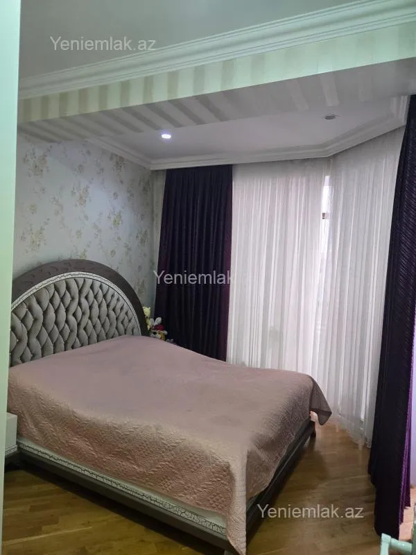 Satılır 3 otaqlı yeni tikili 90 m²