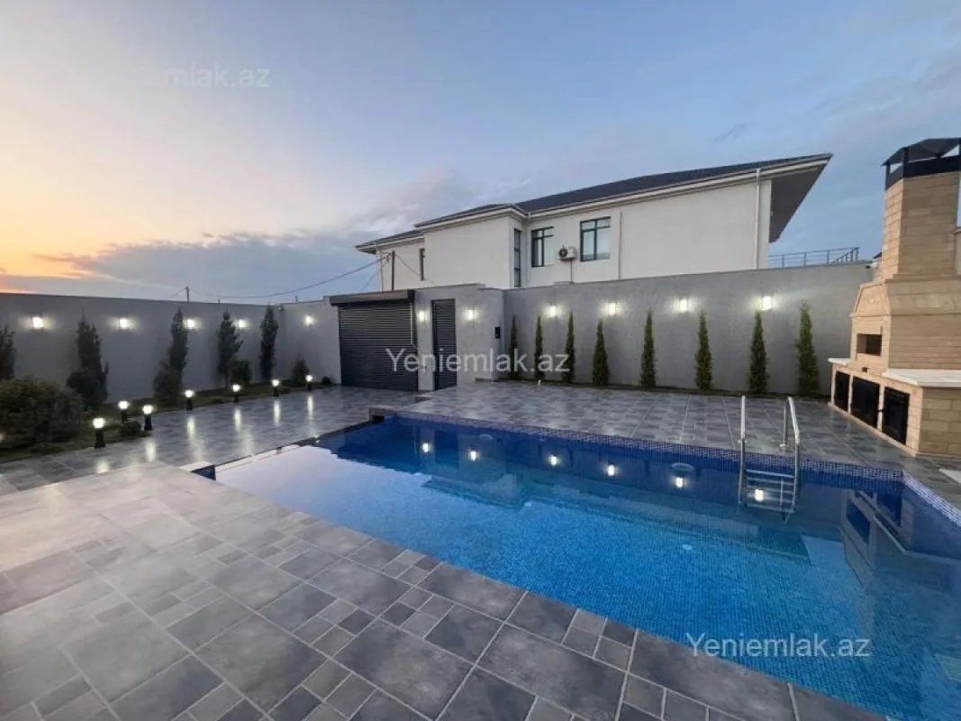 Satılır 5 otaqlı həyət evi 260 m²