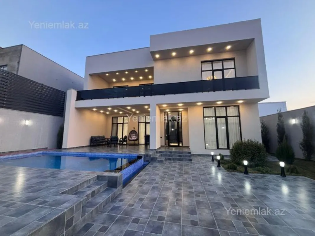 Satılır 5 otaqlı həyət evi 260 m²