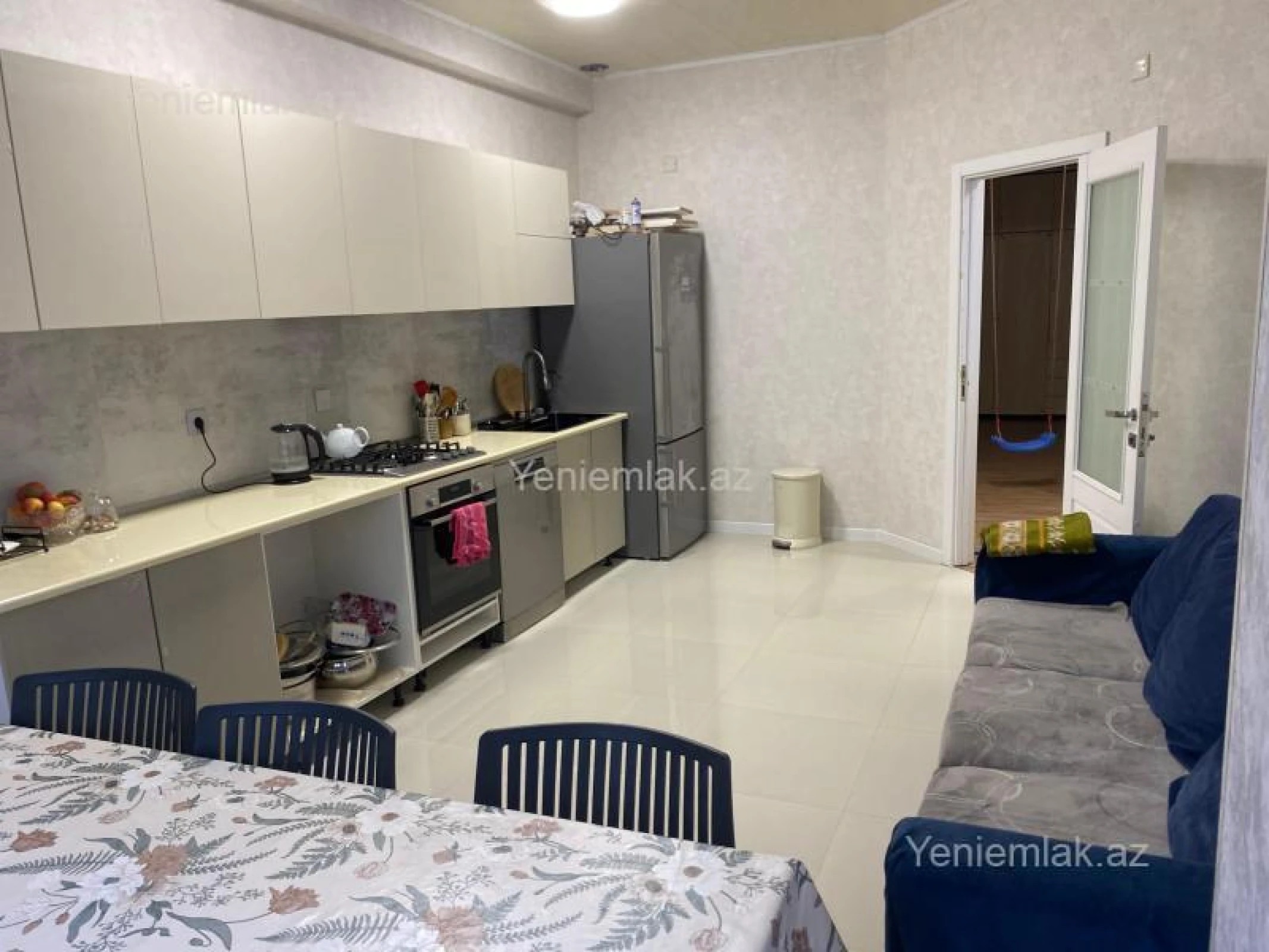 Satılır 2 otaqlı yeni tikili 85 m²