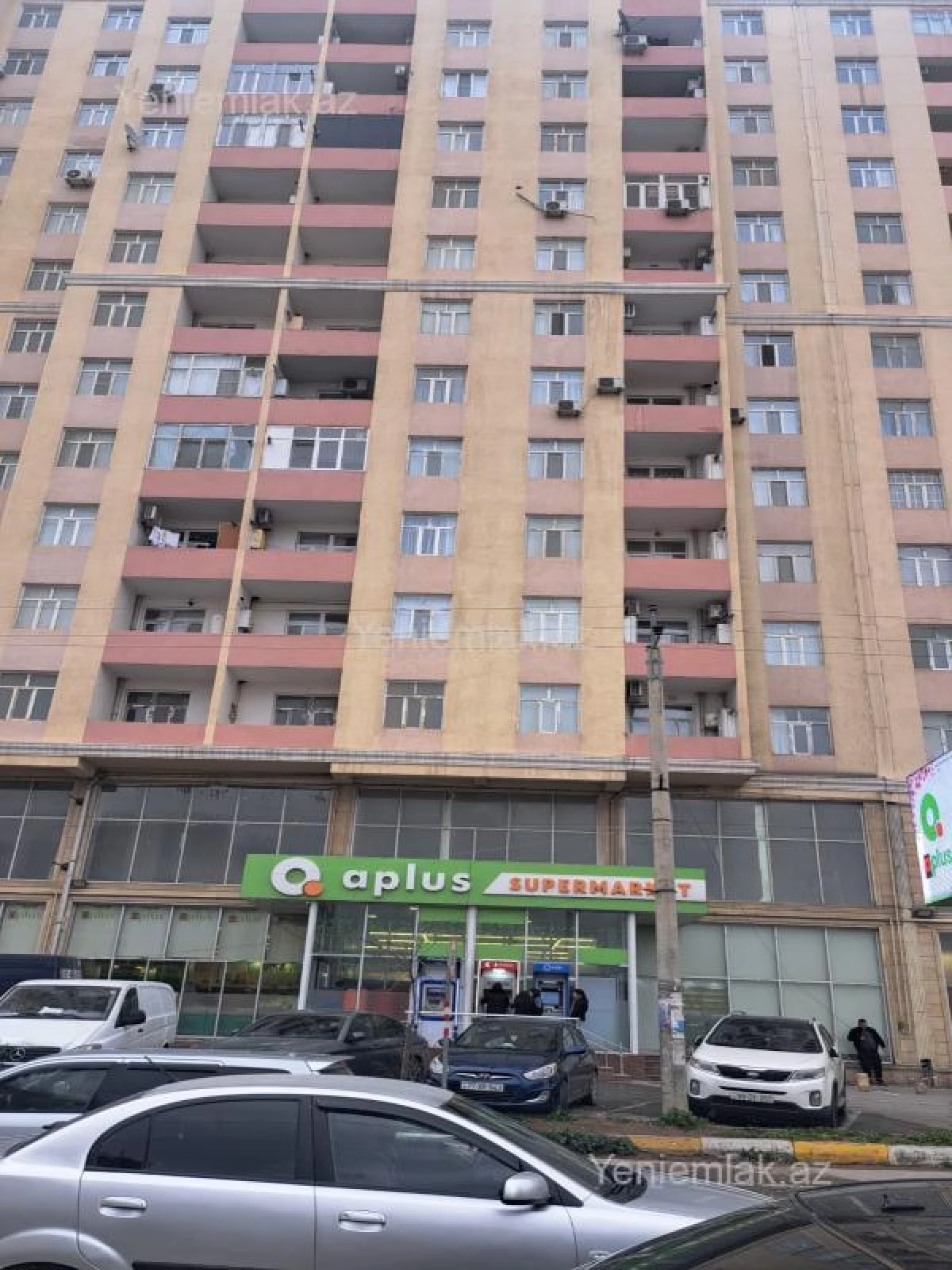 Satılır 2 otaqlı yeni tikili 64 m²