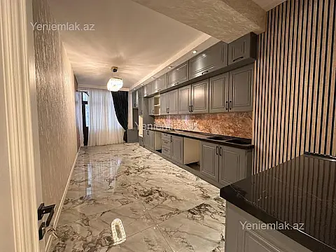 Satılır 4 otaqlı yeni tikili 215 m²