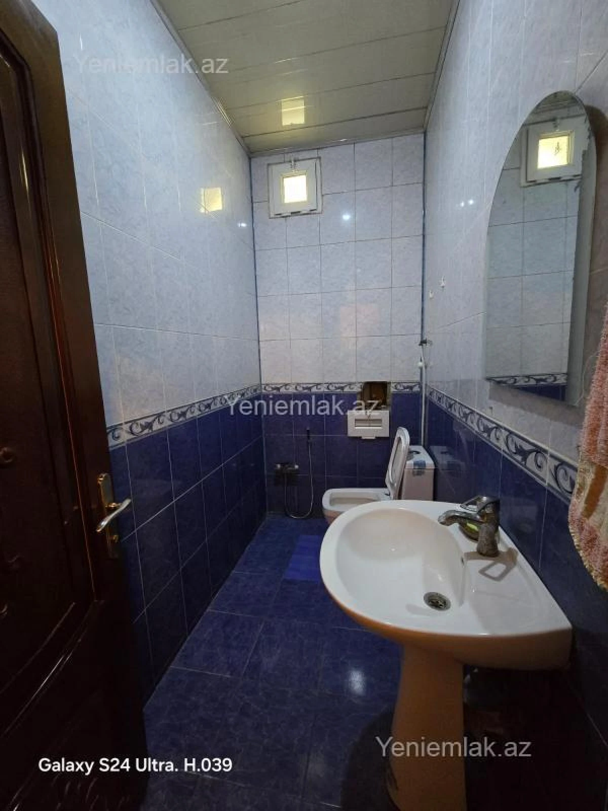 Satılır 6 otaqlı həyət evi 240 m²