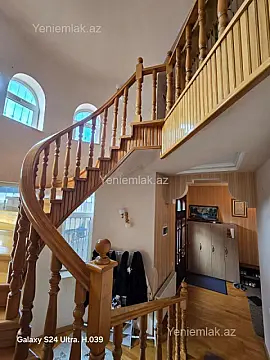 Satılır 6 otaqlı həyət evi 240 m²