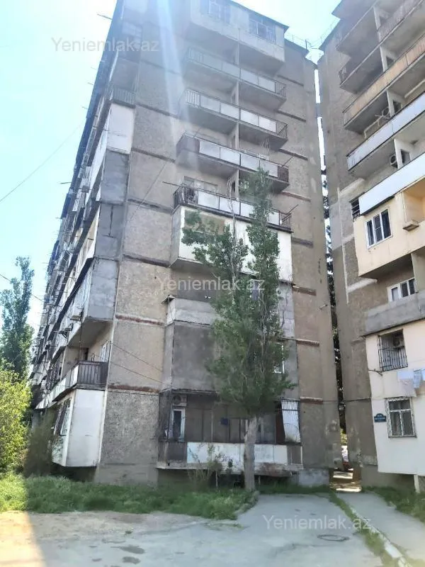 Satılır 3 otaqlı köhnə tikili 80 m²