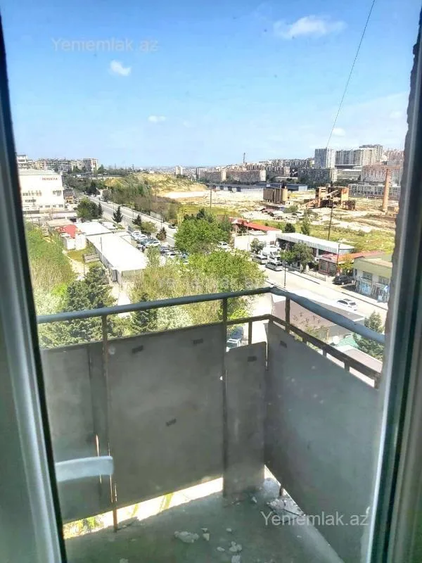 Satılır 3 otaqlı köhnə tikili 80 m²