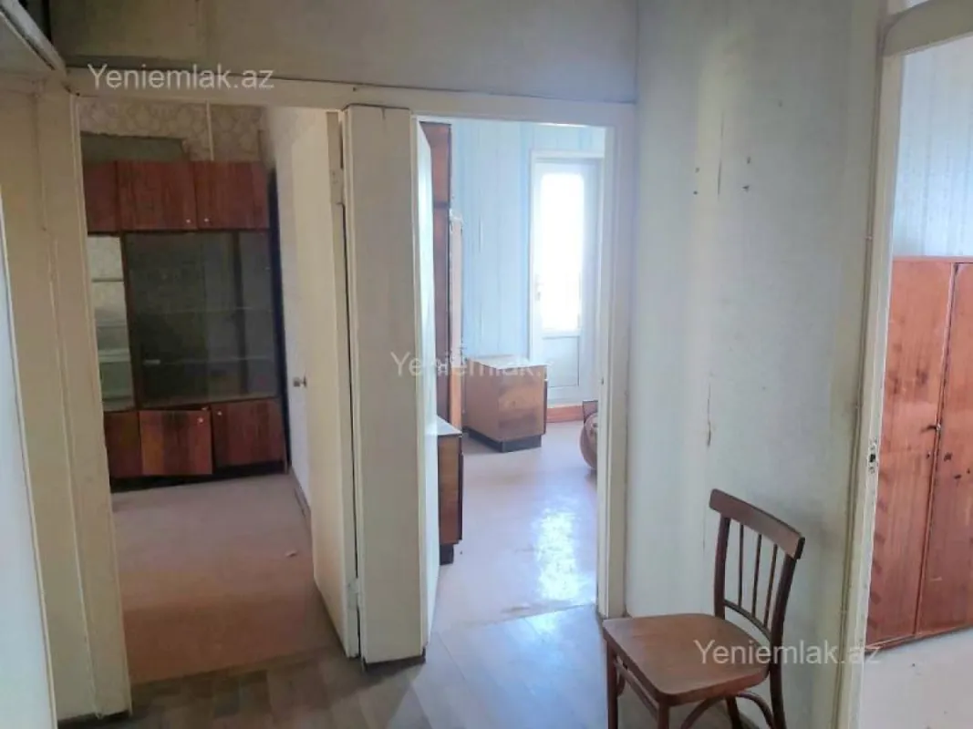 Satılır 3 otaqlı köhnə tikili 80 m²