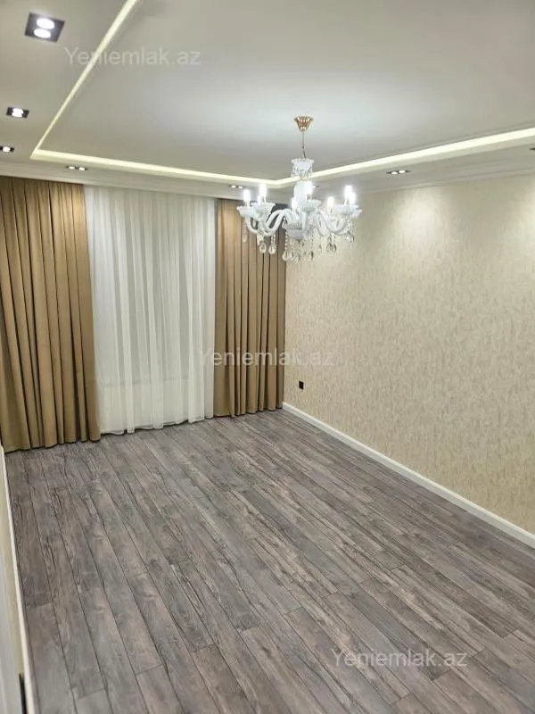 Satılır 2 otaqlı köhnə tikili 50 m²