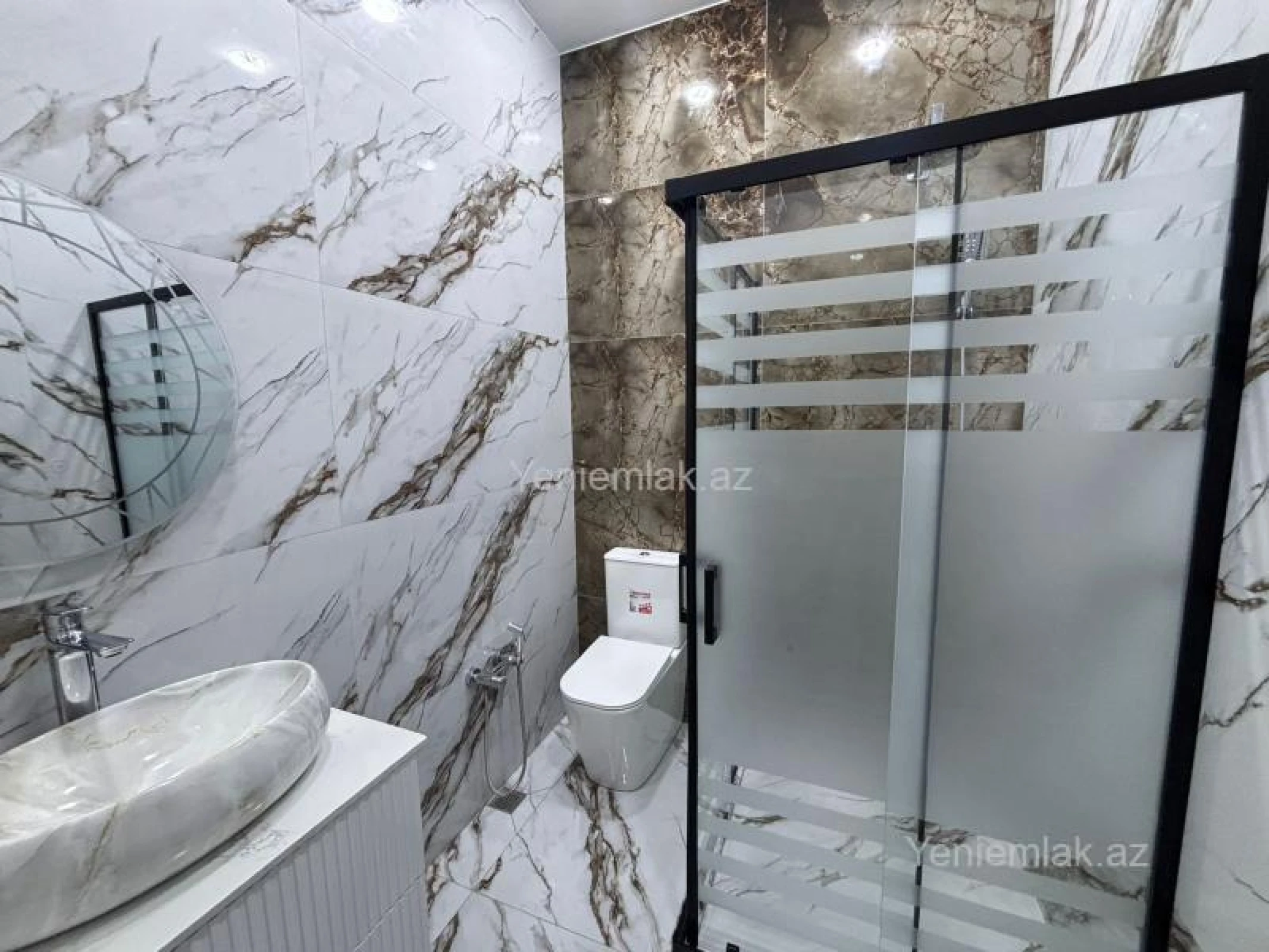 Satılır 4 otaqlı həyət evi 160 m²