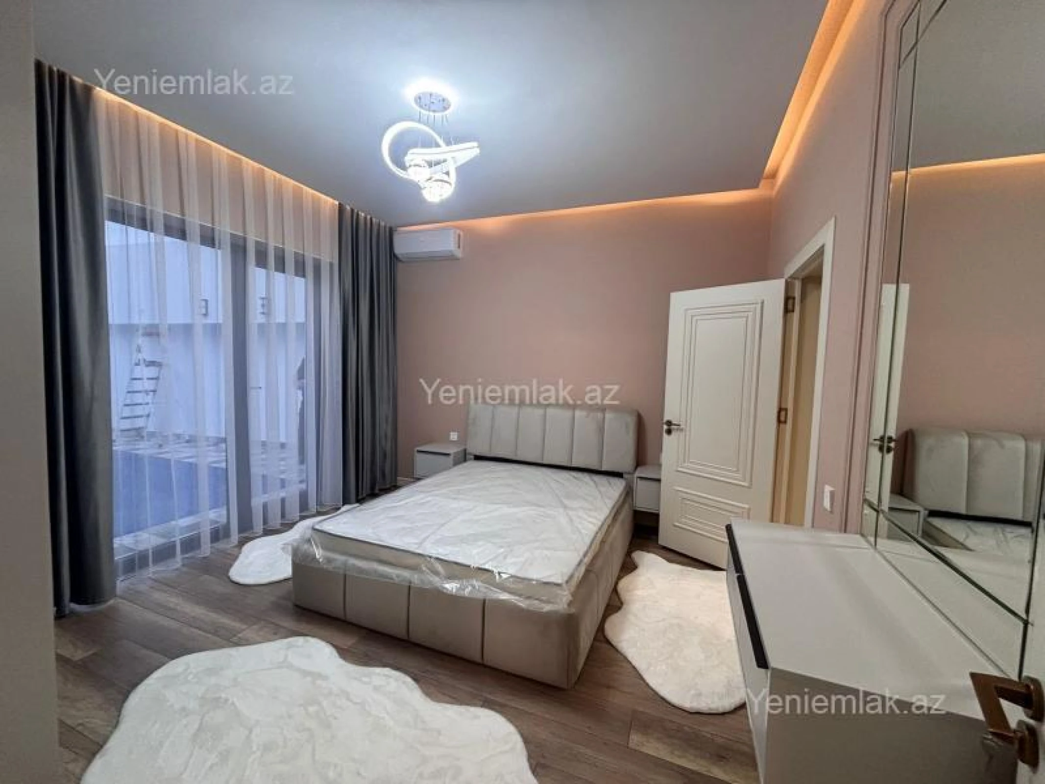 Satılır 4 otaqlı həyət evi 150 m²