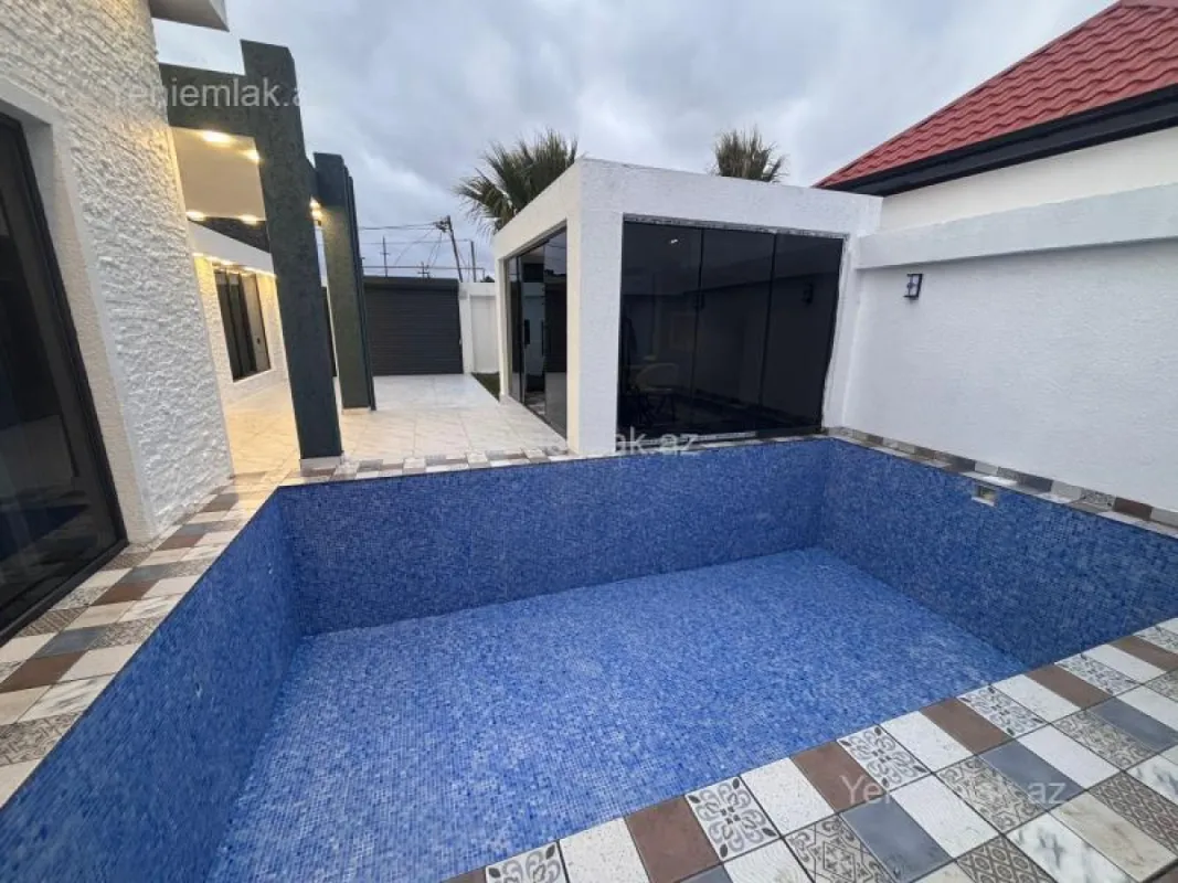 Satılır 4 otaqlı həyət evi 150 m²