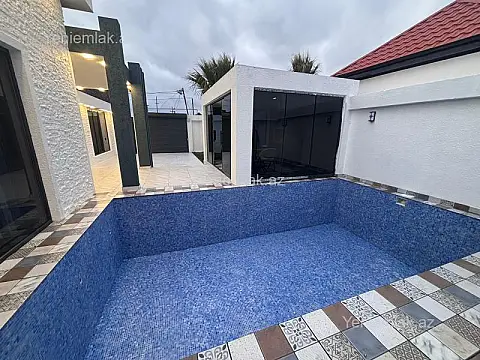 Satılır 4 otaqlı həyət evi 150 m²