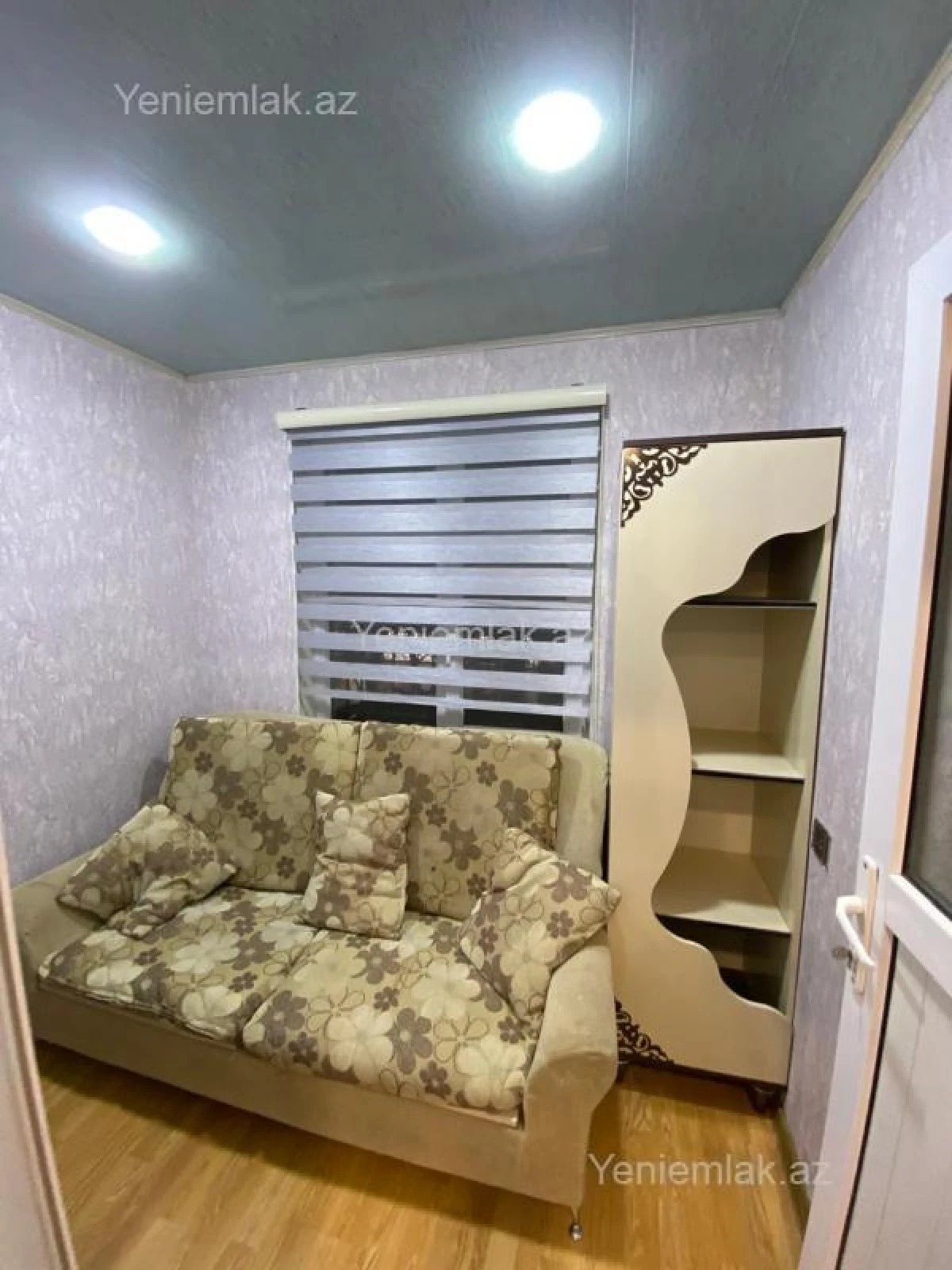Satılır 2 otaqlı köhnə tikili 60 m²