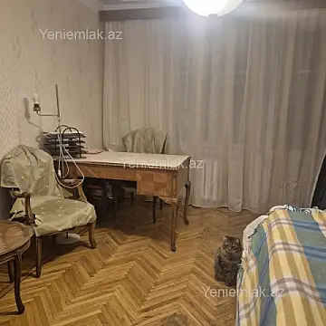 Satılır 3 otaqlı köhnə tikili 81 m²