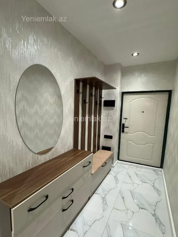 Satılır 2 otaqlı köhnə tikili 45 m²