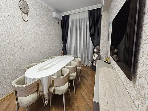Satılır 3 otaqlı yeni tikili 121.5 m²