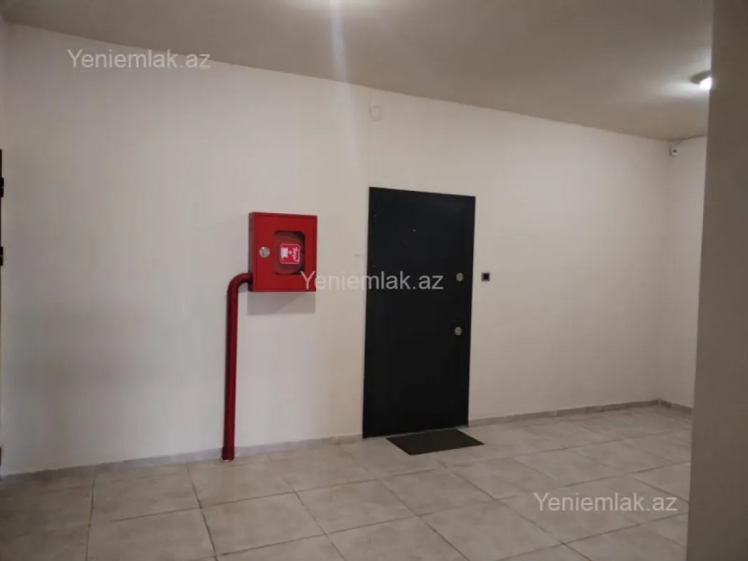 Satılır 3 otaqlı yeni tikili 121.5 m²