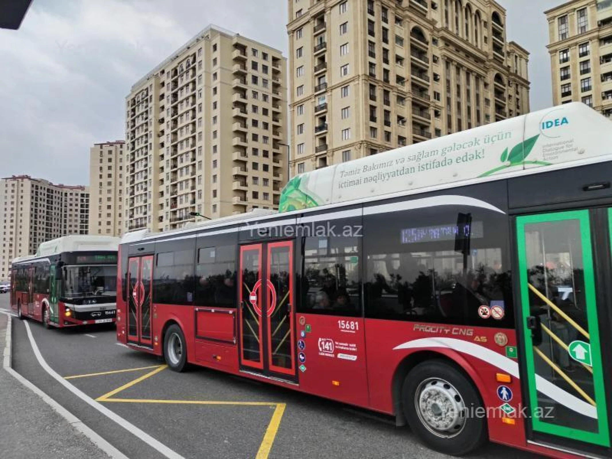 Satılır 3 otaqlı yeni tikili 121.5 m²