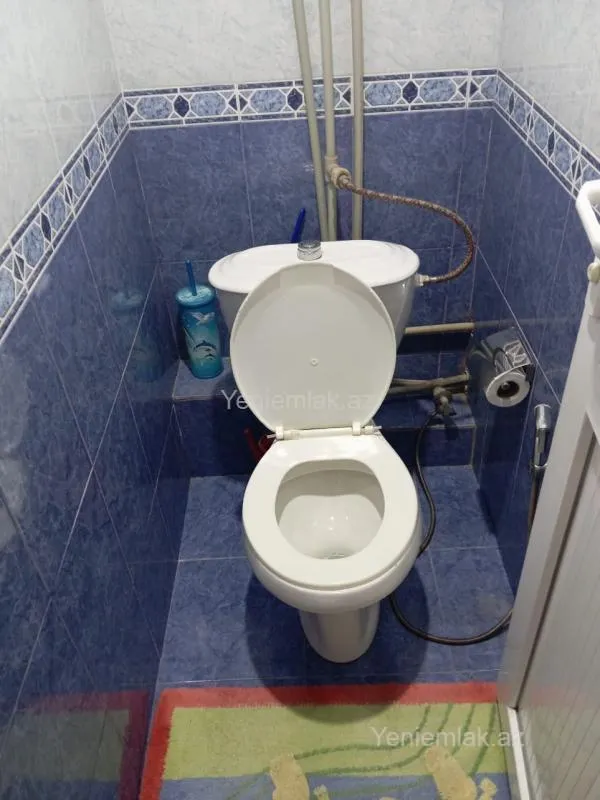 Satılır 2 otaqlı köhnə tikili 52 m²