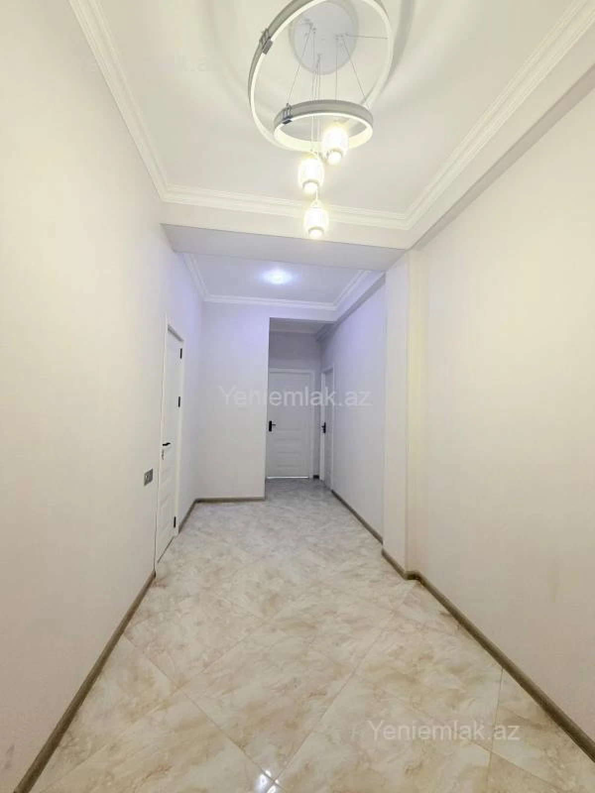 Satılır 2 otaqlı yeni tikili 61 m²