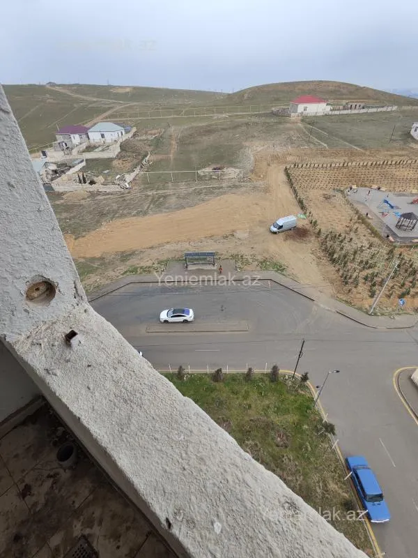 Satılır 3 otaqlı yeni tikili 100 m²