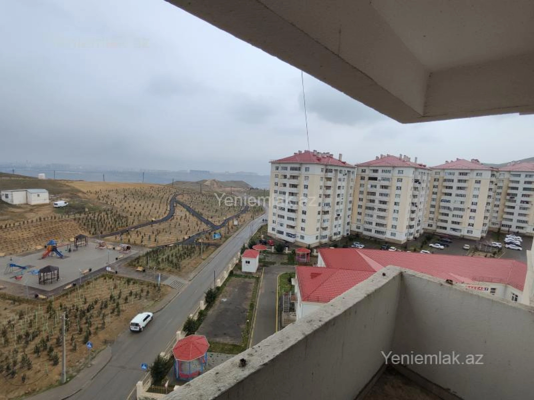 Satılır 3 otaqlı yeni tikili 100 m²