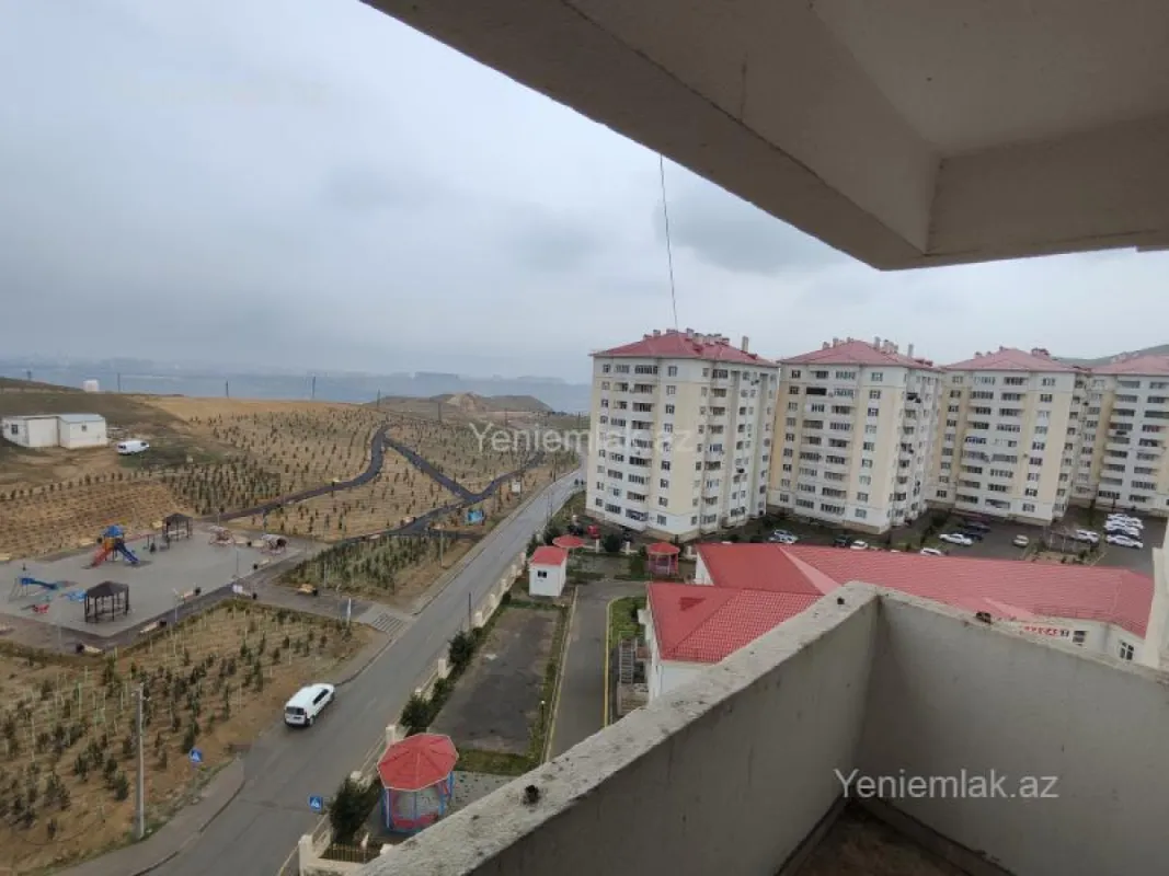 Satılır 3 otaqlı yeni tikili 100 m²