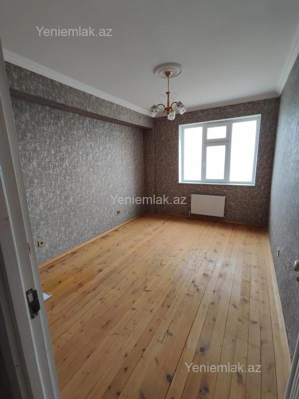 Satılır 3 otaqlı yeni tikili 100 m²