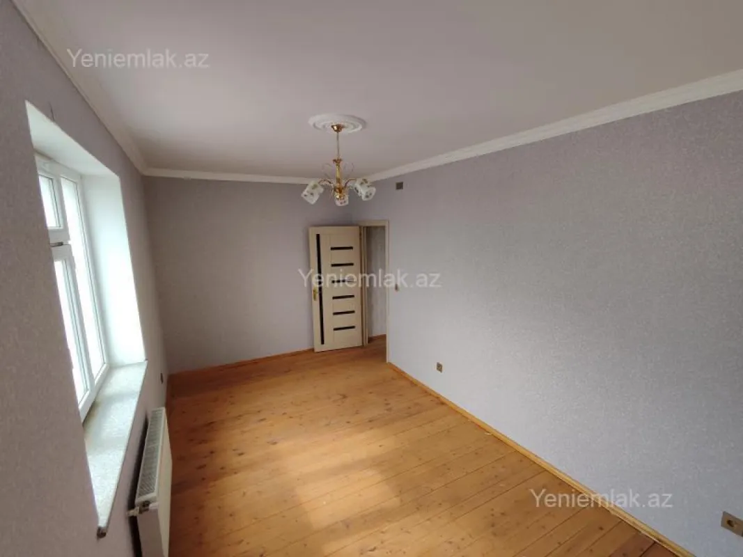 Satılır 3 otaqlı yeni tikili 100 m²