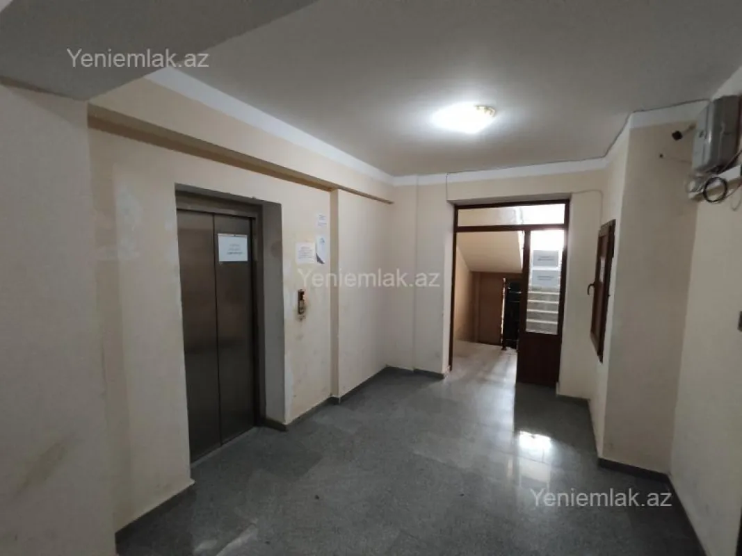 Satılır 3 otaqlı yeni tikili 100 m²