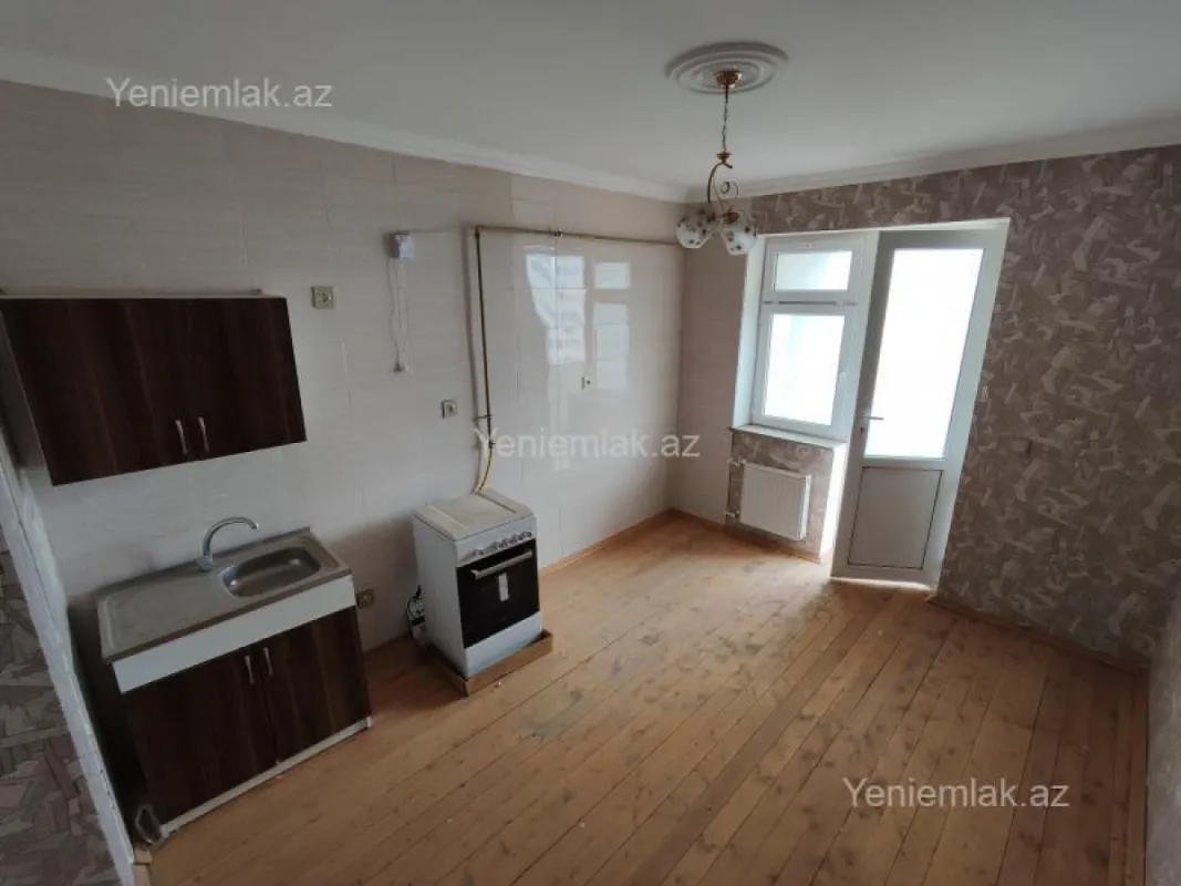 Satılır 3 otaqlı yeni tikili 100 m²