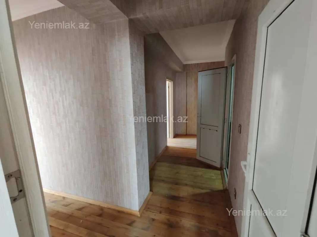 Satılır 3 otaqlı yeni tikili 100 m²