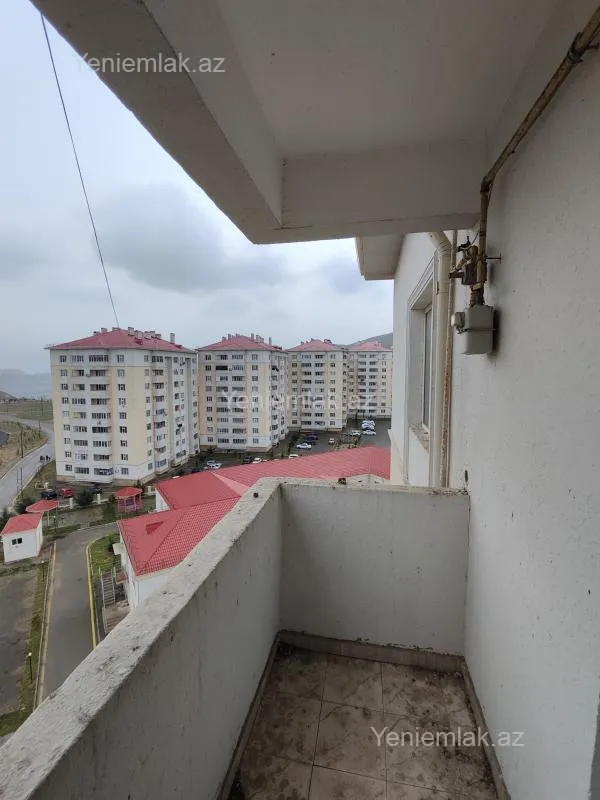 Satılır 3 otaqlı yeni tikili 100 m²