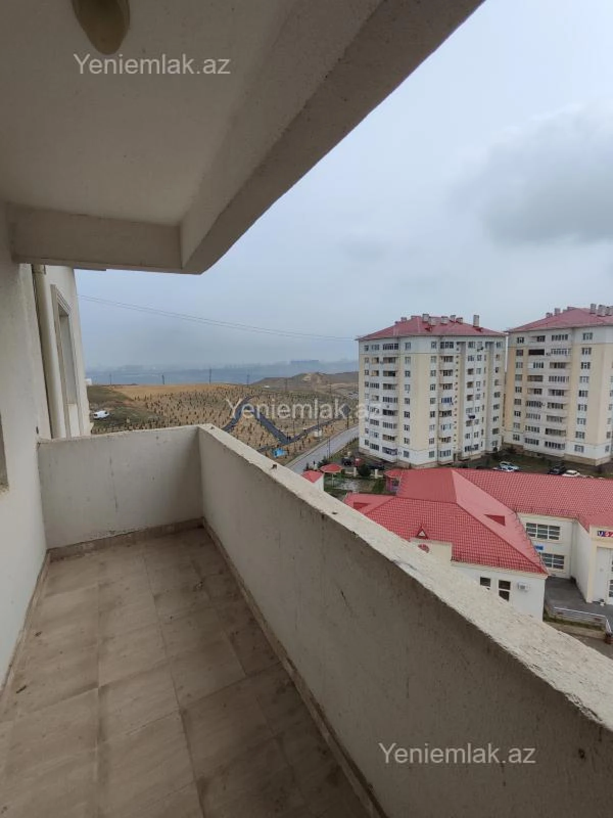 Satılır 3 otaqlı yeni tikili 100 m²