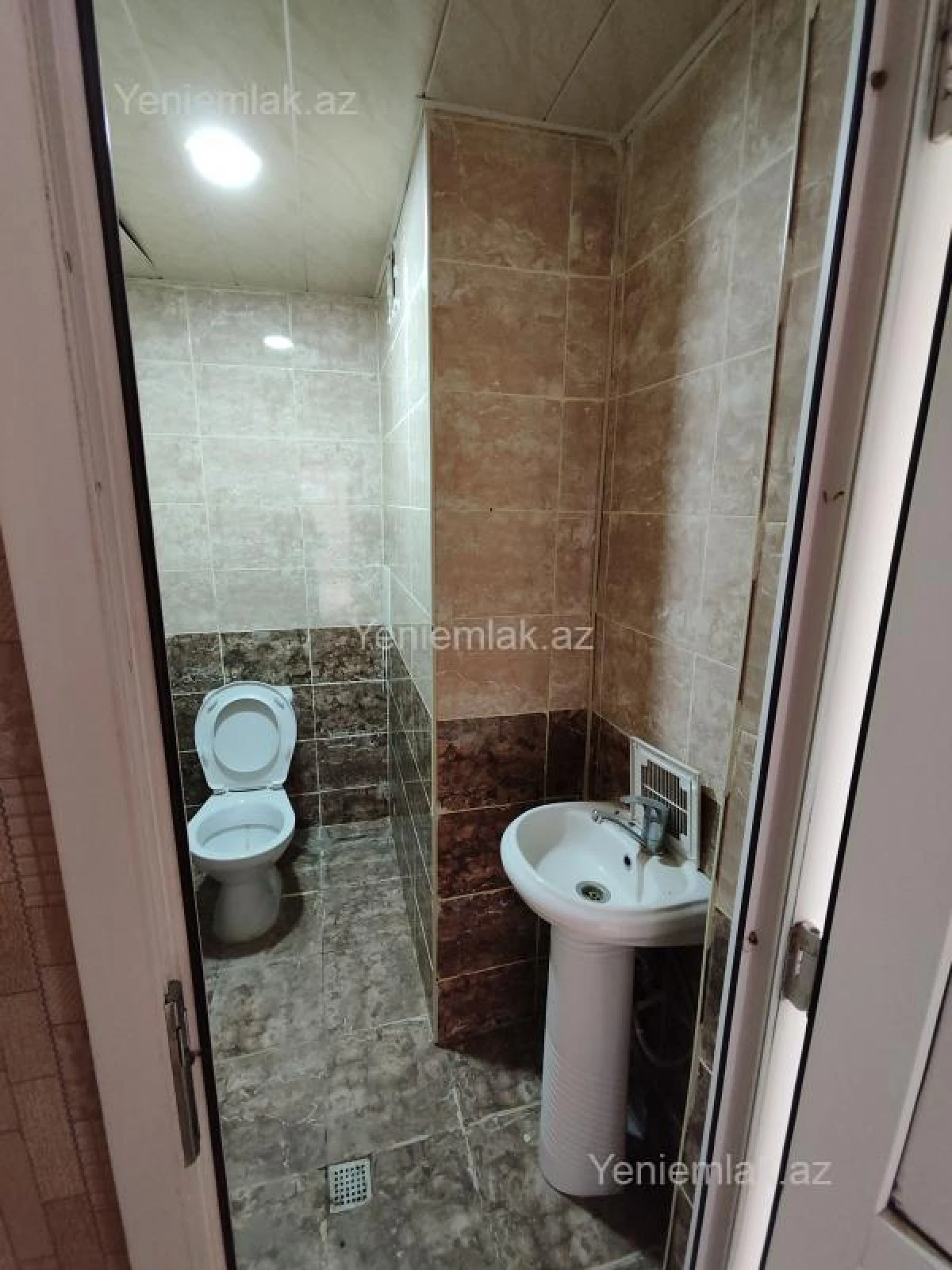 Satılır 3 otaqlı yeni tikili 100 m²