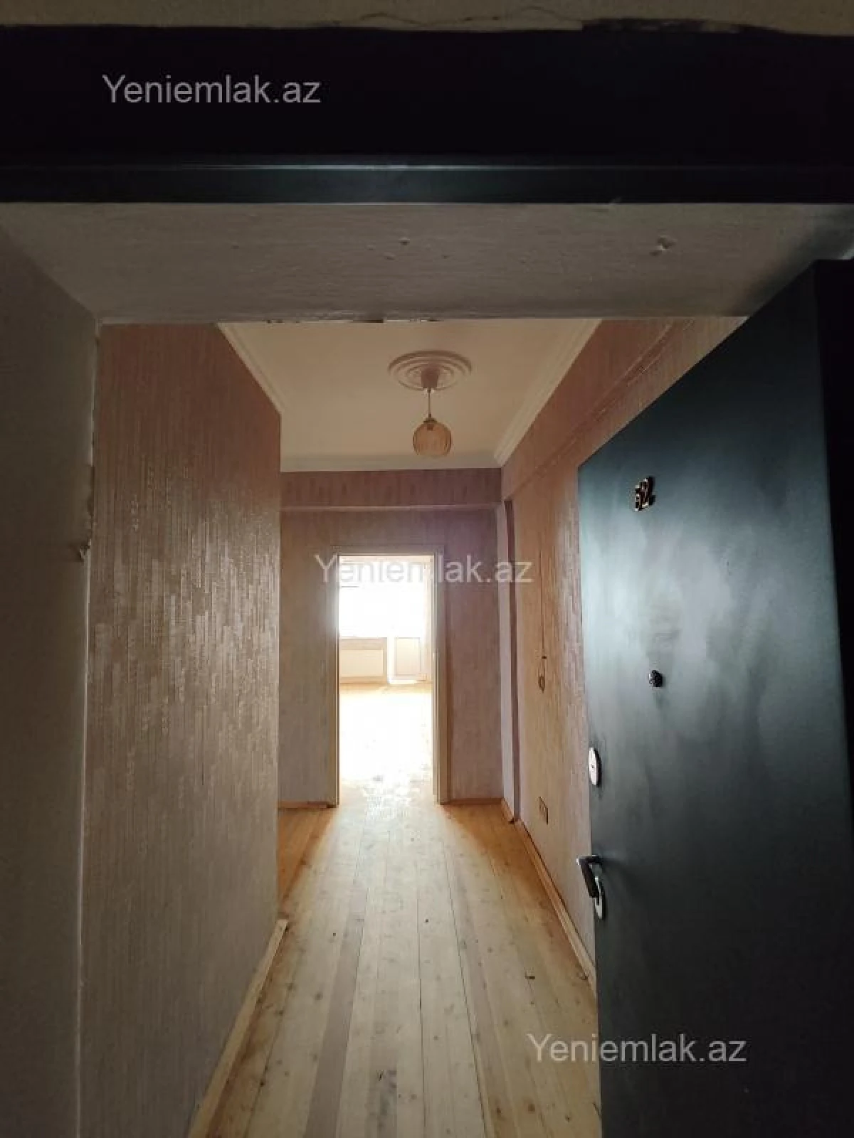 Satılır 3 otaqlı yeni tikili 100 m²