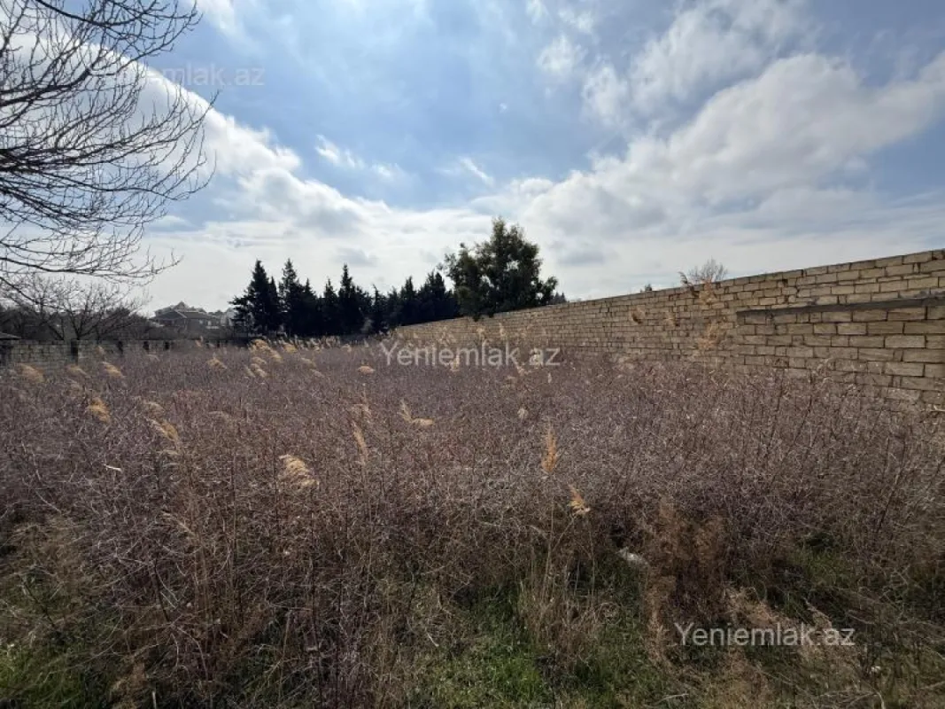 Satılır 5 otaqlı həyət evi 250 m²