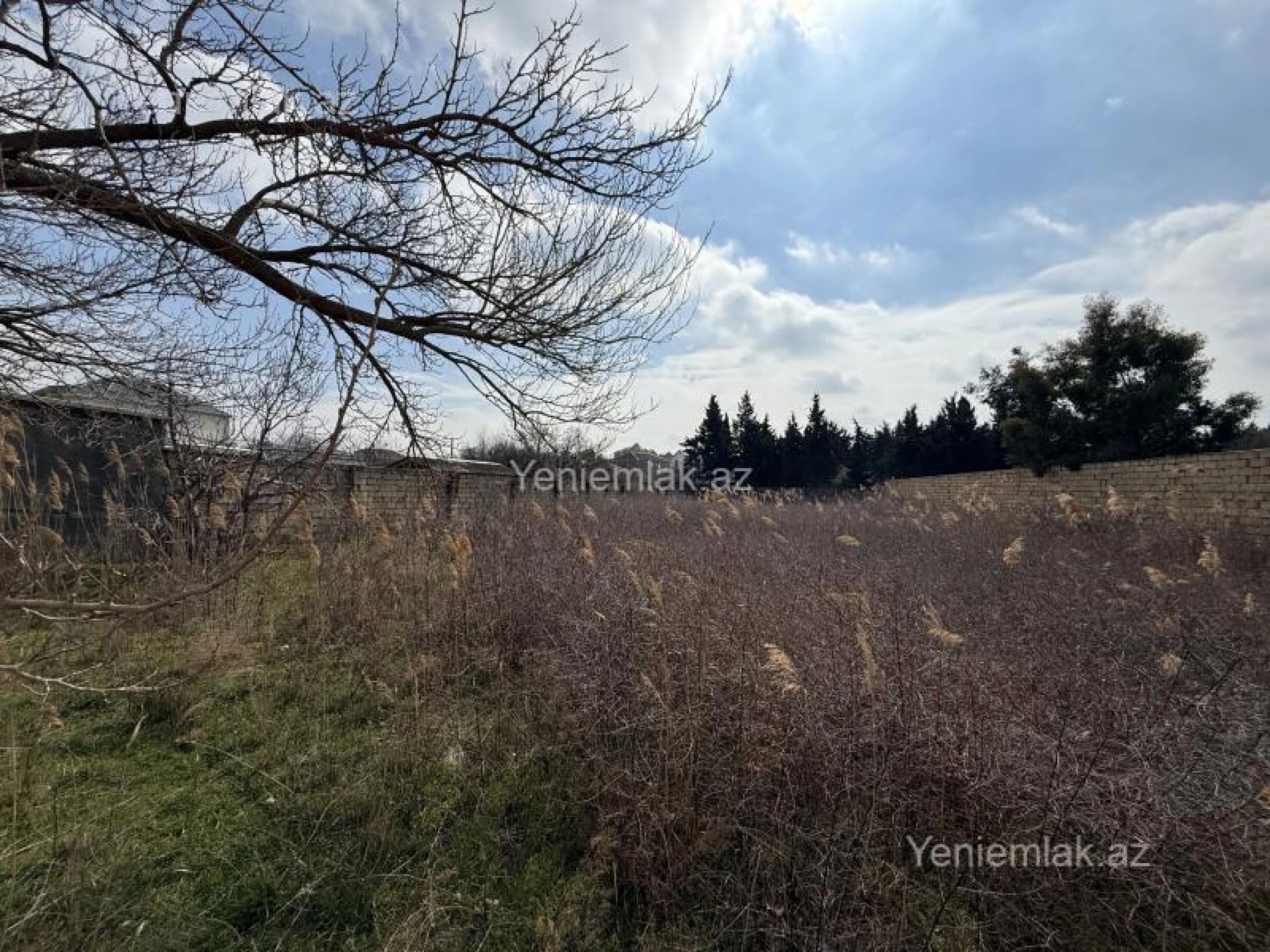 Satılır 5 otaqlı həyət evi 250 m²