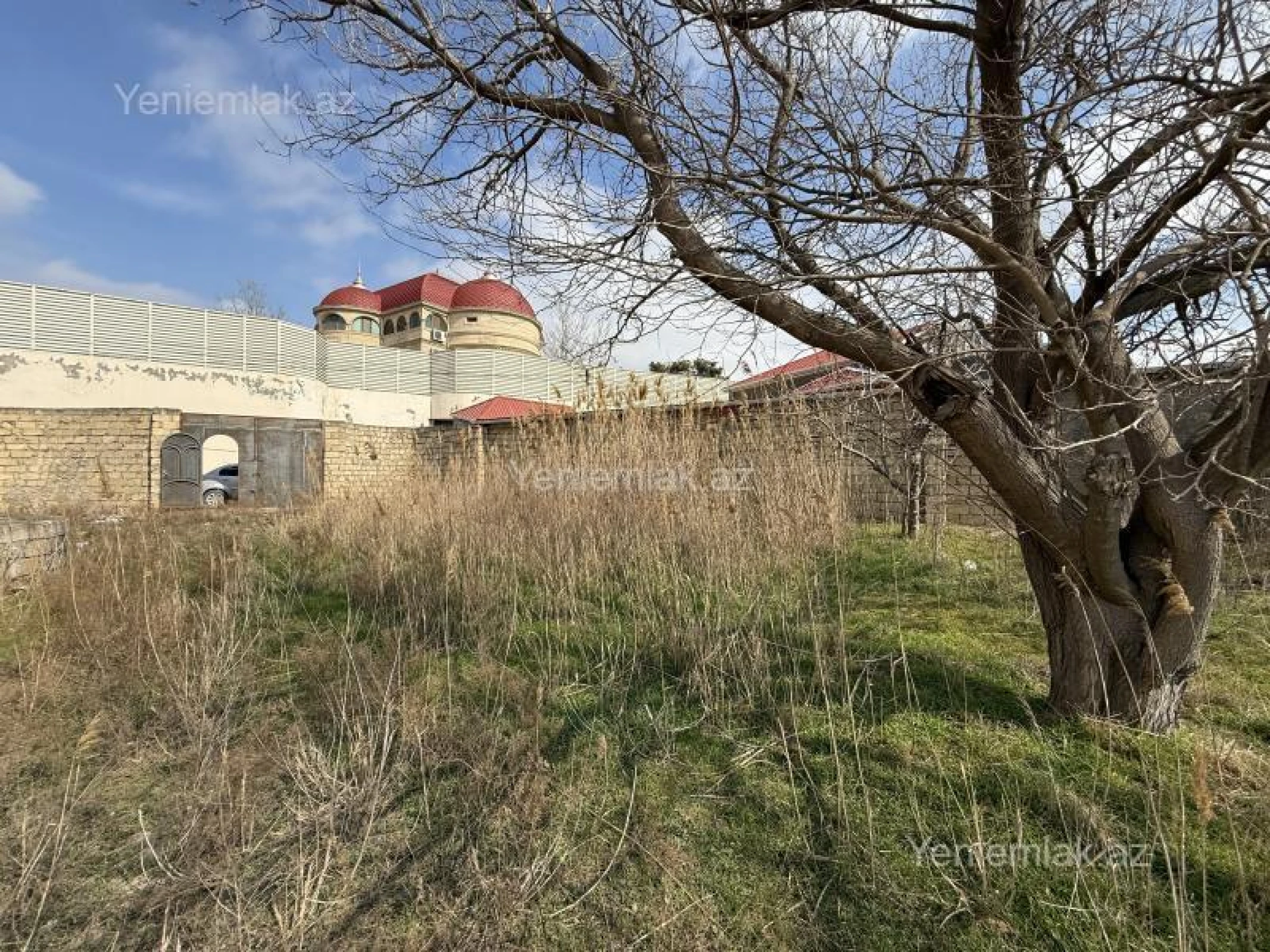 Satılır 5 otaqlı həyət evi 250 m²