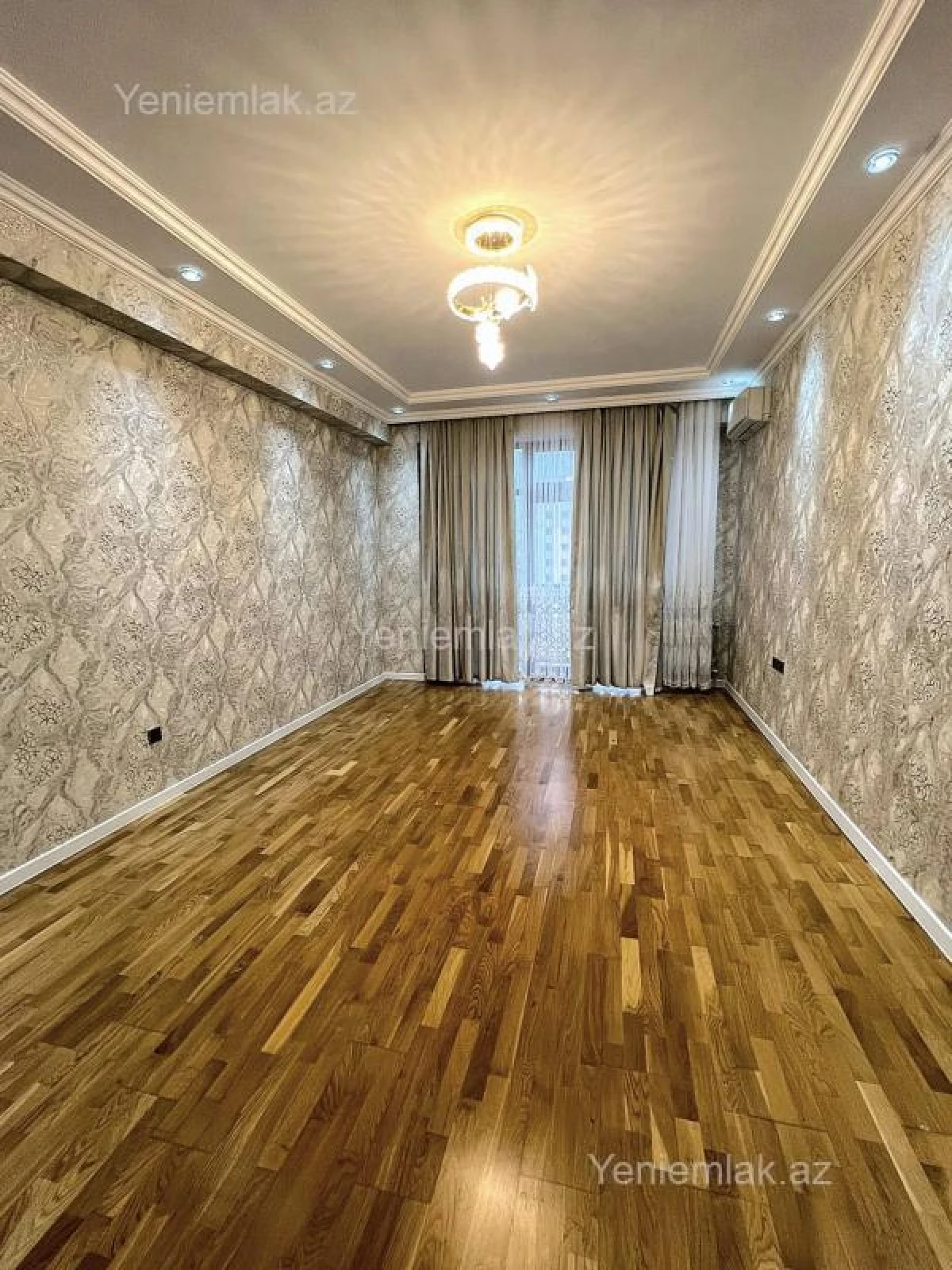 Satılır 3 otaqlı yeni tikili 110 m²
