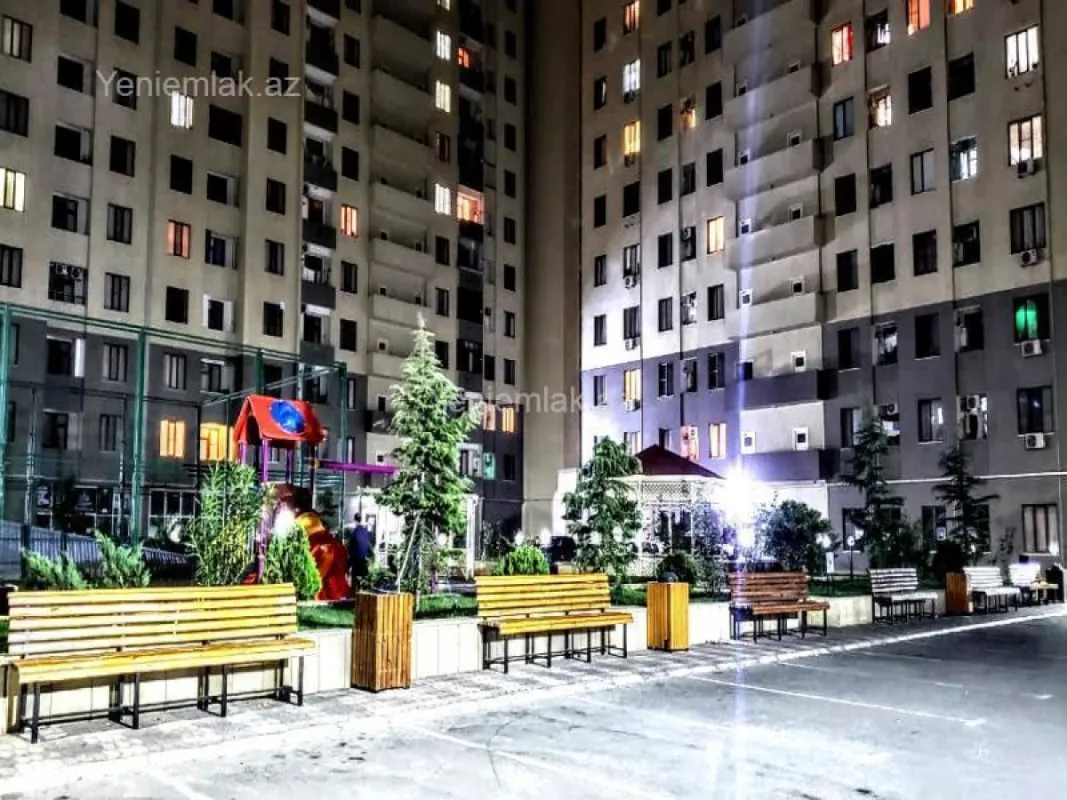 Satılır 3 otaqlı yeni tikili 110 m²