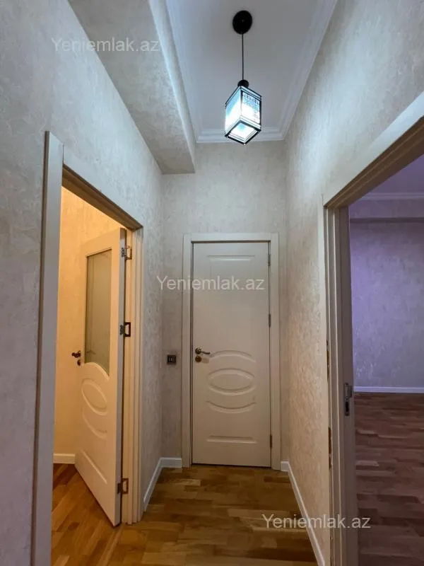 Satılır 3 otaqlı yeni tikili 110 m²