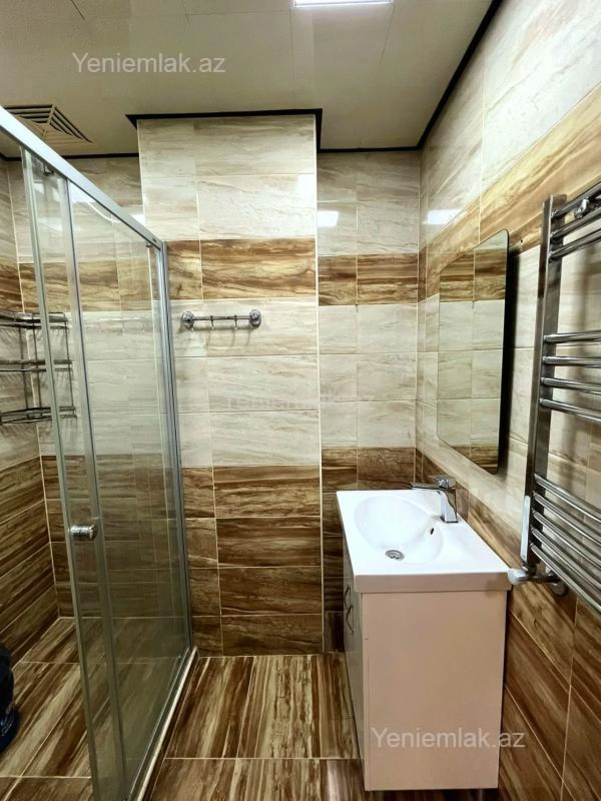 Satılır 3 otaqlı yeni tikili 110 m²