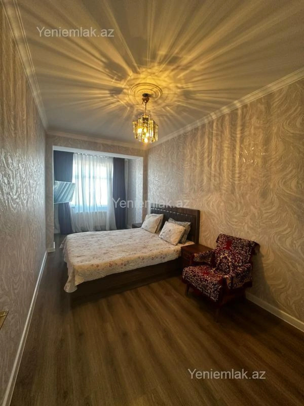 Satılır 3 otaqlı köhnə tikili 80 m²