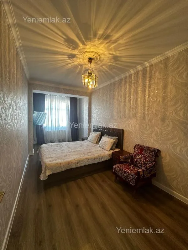 Satılır 3 otaqlı köhnə tikili 80 m²