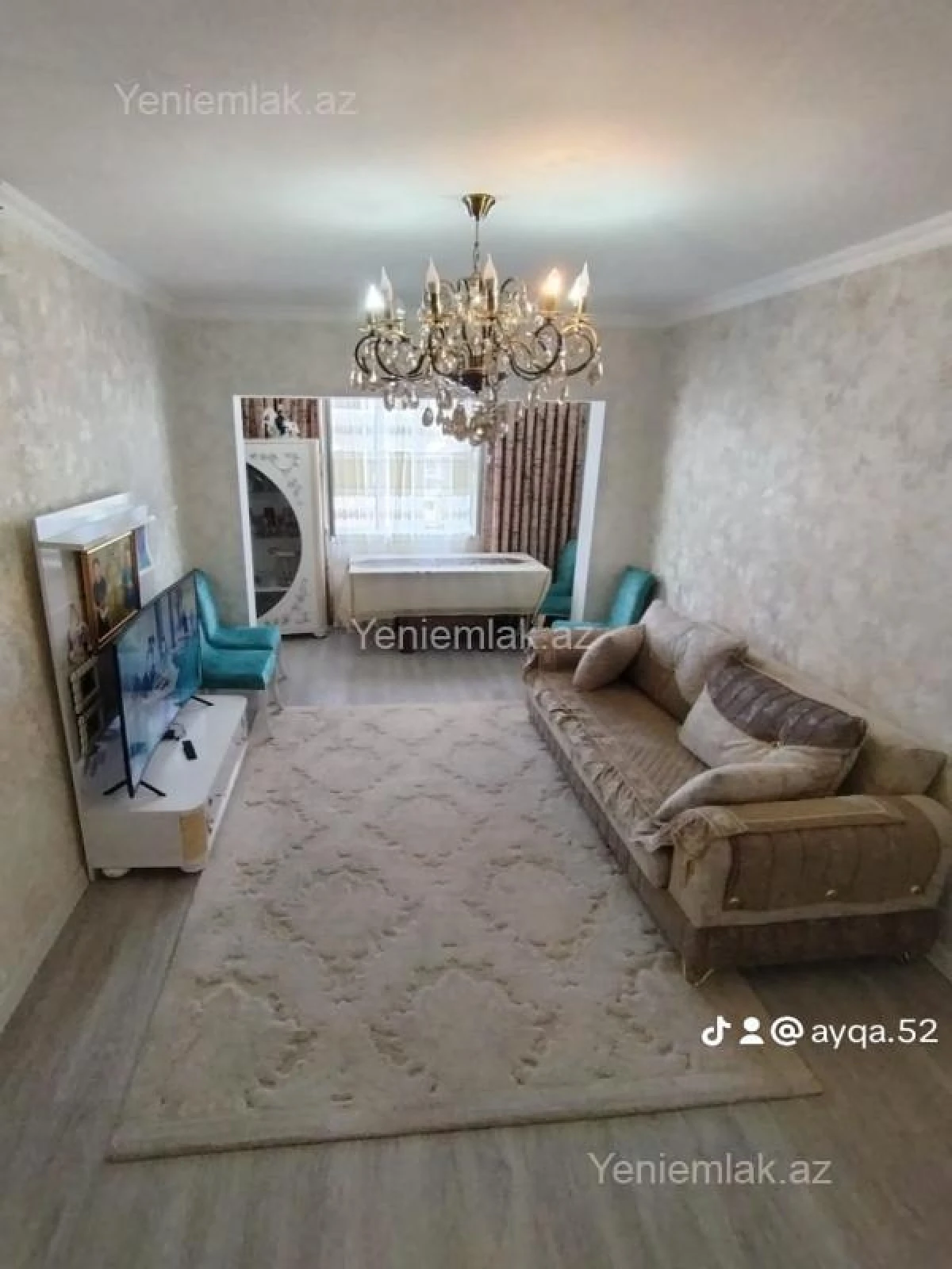 Satılır 4 otaqlı köhnə tikili 100 m²