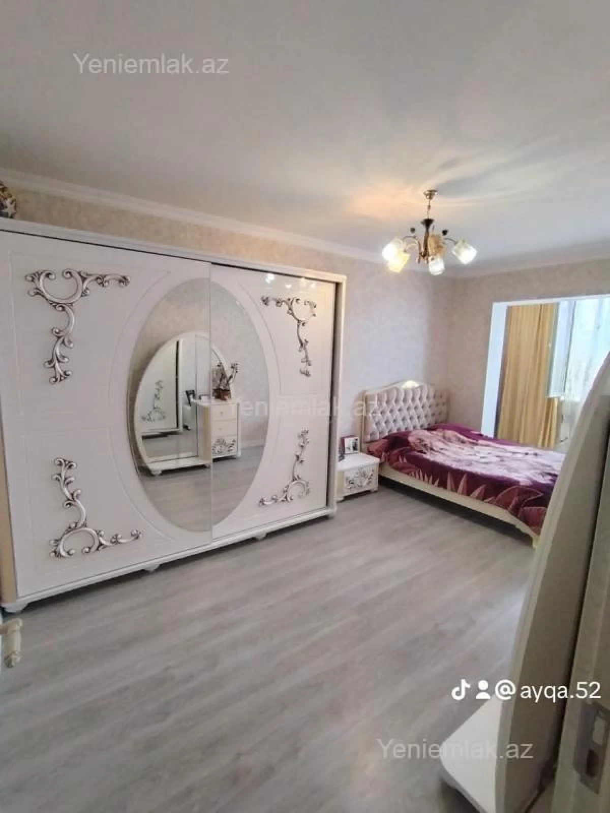 Satılır 4 otaqlı köhnə tikili 100 m²