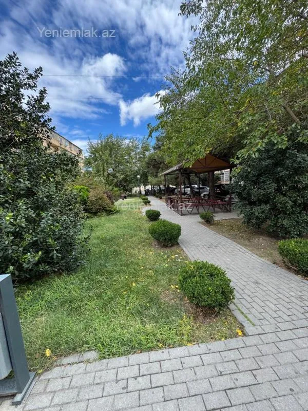 Satılır 3 otaqlı köhnə tikili 80 m²